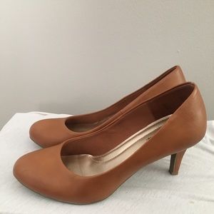 Size 8 Women’s High Heel Shoes in Brown